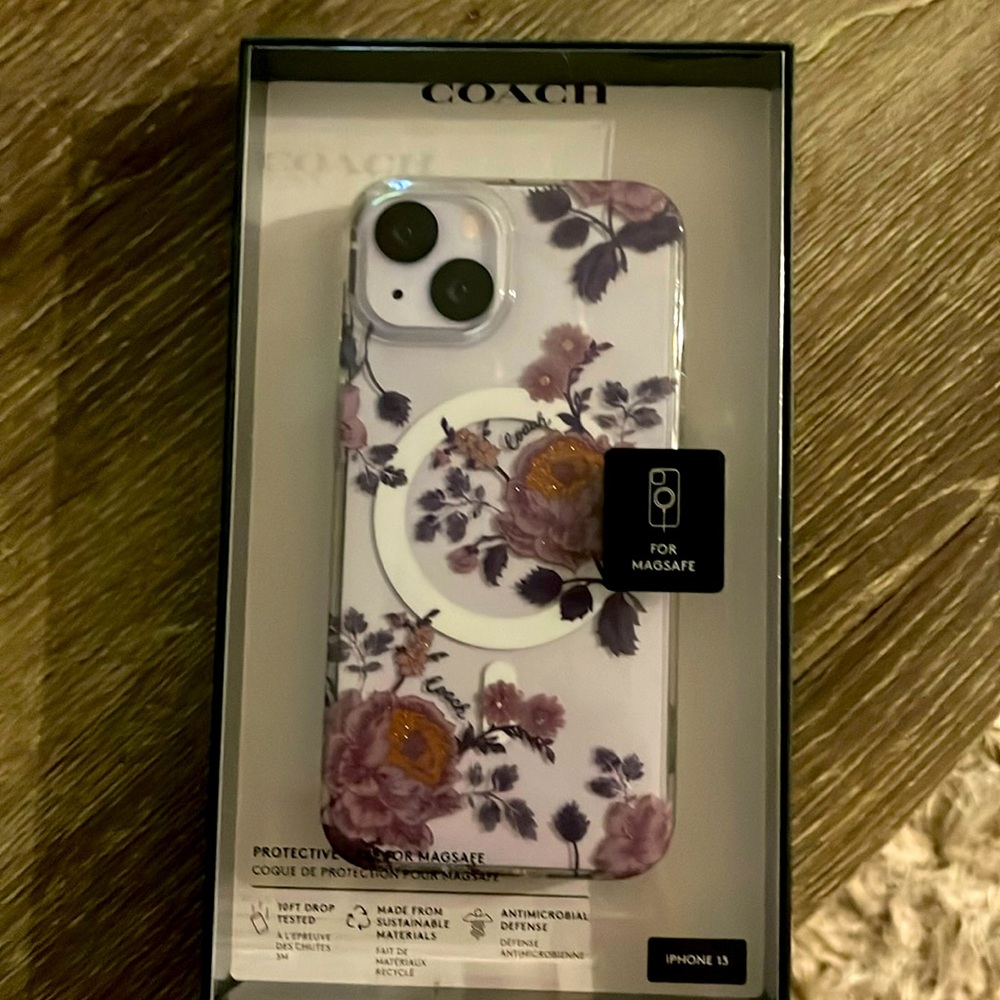 NEW COACH IPHONE CASE!